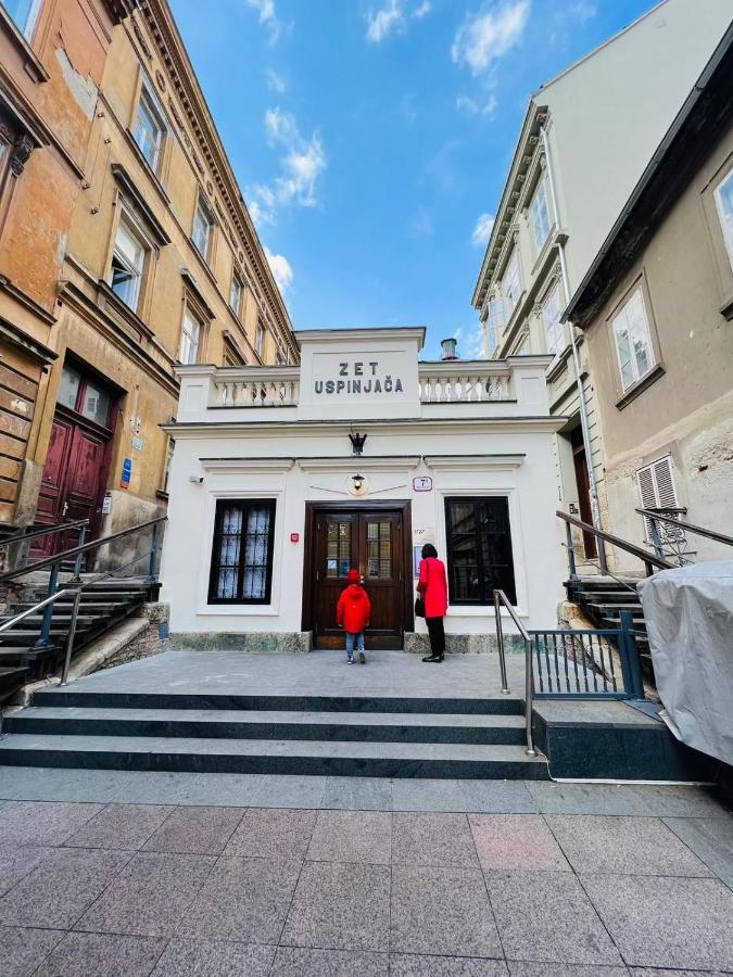 Downtown Secret Apartment Zagreb Bagian luar foto