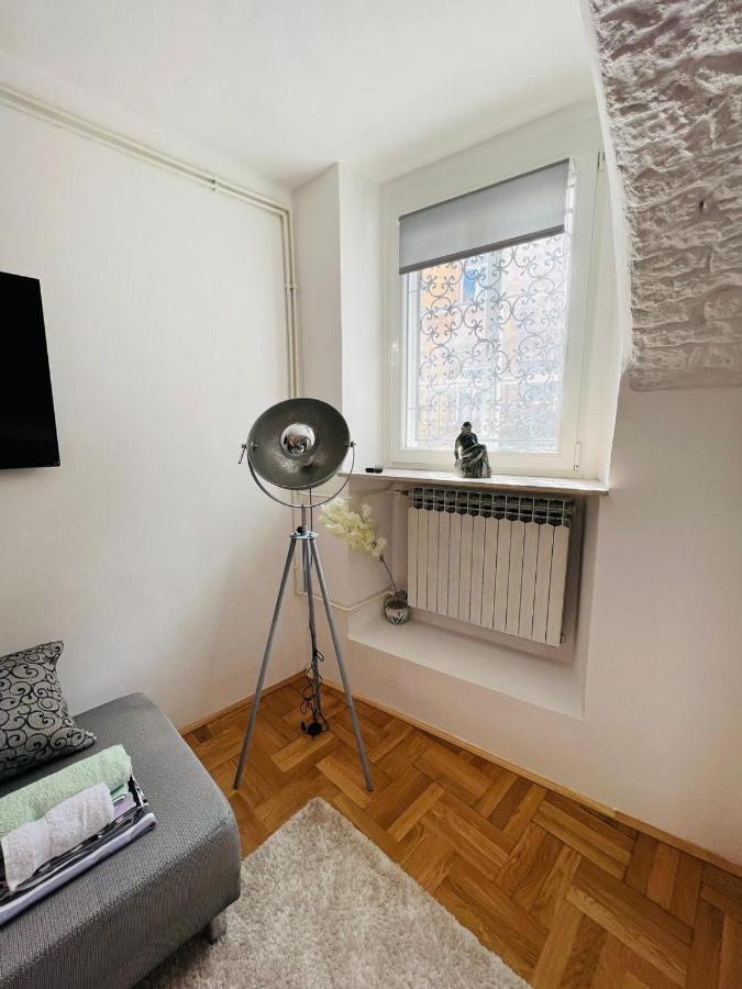Downtown Secret Apartment Zagreb Bagian luar foto