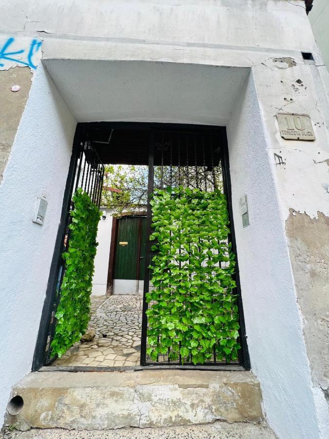 Downtown Secret Apartment Zagreb Bagian luar foto