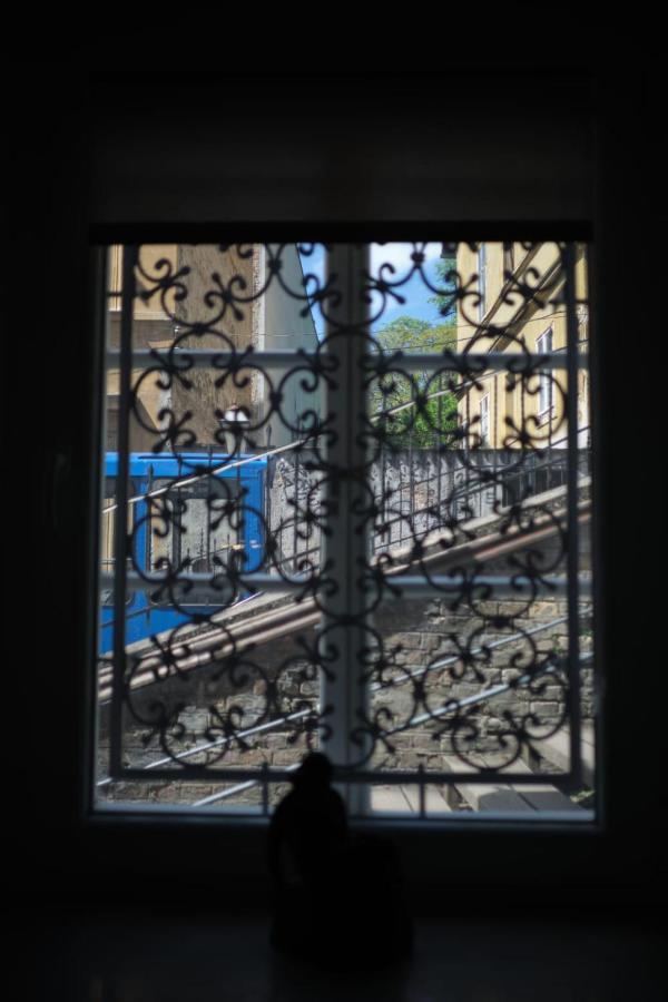 Downtown Secret Apartment Zagreb Bagian luar foto