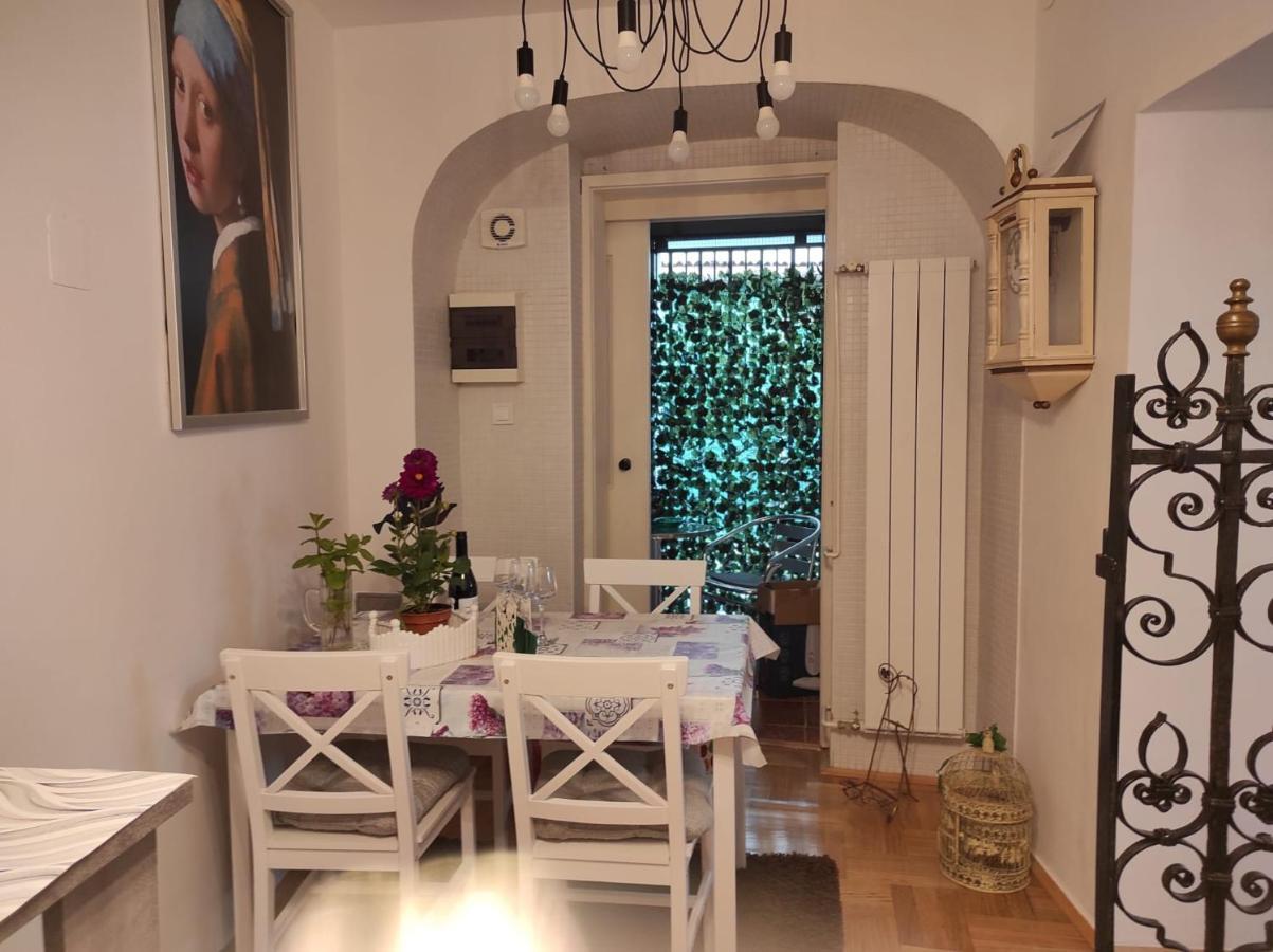 Downtown Secret Apartment Zagreb Bagian luar foto